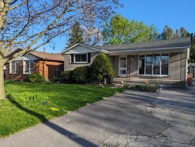 Detached in Hamilton
