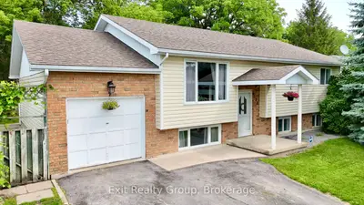 171 Park Street, Deseronto, On K0k 1x0
