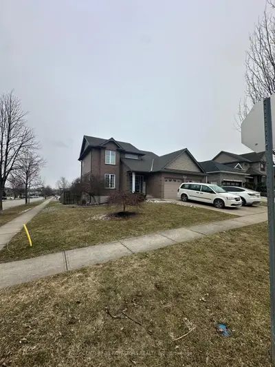 100 Southview Court, Woodstock, On N4s 9a5