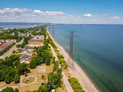 Detached in Hamilton