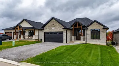 34 Andrew Avenue, Norfolk, On N3y 4y8