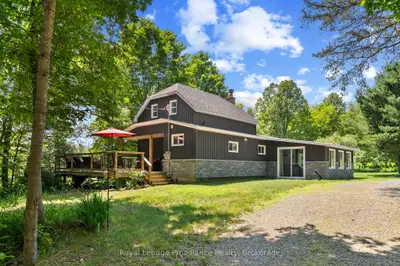 3432 SIBERIA Road, Hastings Highlands, ON K0J 1L0