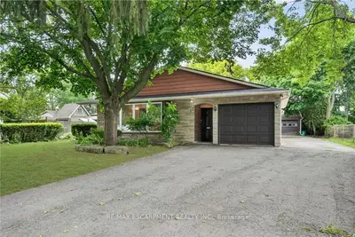 Detached in West Lincoln