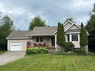 240 Noonan Road S, Rideau Lakes, On K0g 1x0
