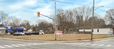 85 Riverside Drive, London North, On N6h 1b3