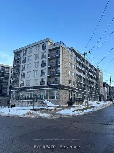 Condo Apartment in Waterloo