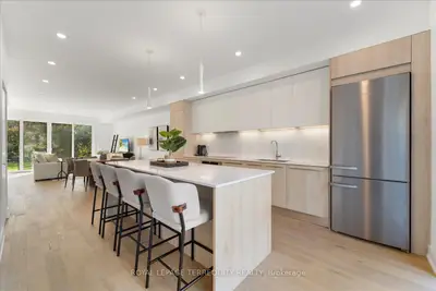 37 Rockmount Crescent, Gravenhurst, On P1p 0a2