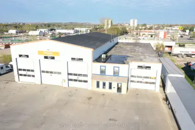 12 Churchill Place, Woodstock, On N4s 7v9