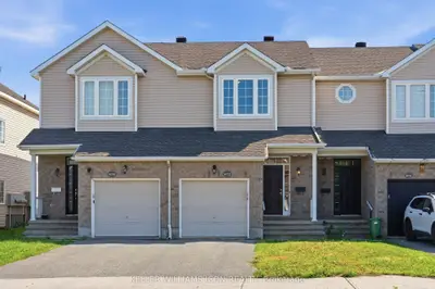 Att/Row/Townhouse in Barrhaven