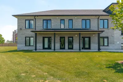 3202 VIVIAN Line 21, Stratford, ON N5A 0K6