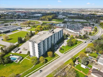 200 Jamieson Parkway 403, Cambridge, On N3c 4b5