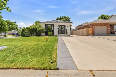 Detached in London East