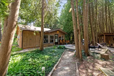 33587 ROWCLIFFE Drive, Central Huron, ON N7A 3X8