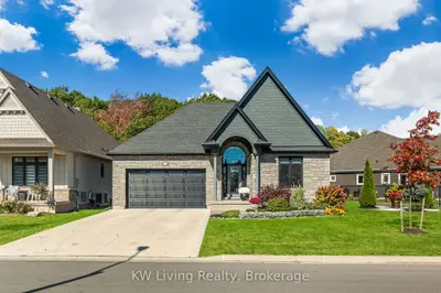 3340 Whispering Woods Trail, Fort Erie, On L0s 1n0