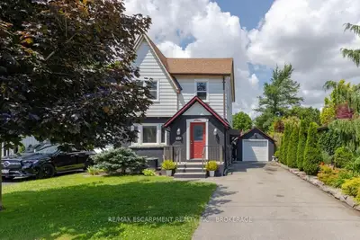 5701 Dorchester Road, Niagara Falls, On L2g 5s5