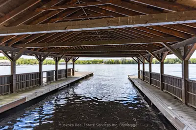 655 Farquhar Street, Gravenhurst, On P1p 1e3