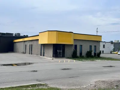353 Bathurst Street, London East, On N6b 3k8