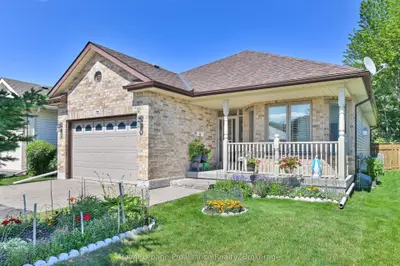 Detached in Belleville