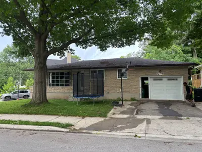 Detached in Cambridge