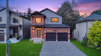 Detached in Cambridge