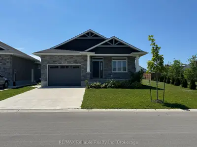 Detached in Goderich
