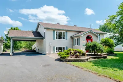 Detached in North Stormont