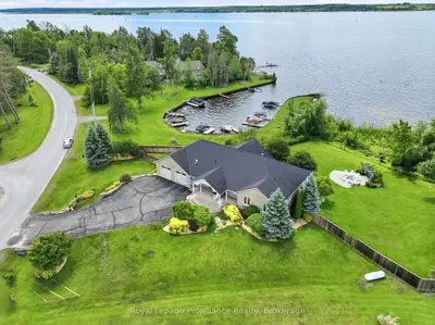 1674 Morris Avenue, Selwyn, On K0l 1t0