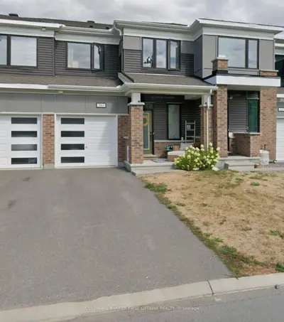Att/Row/Townhouse in Orleans - Cumberland and Area