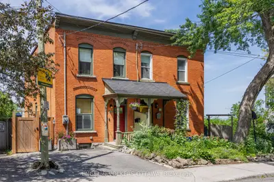 Semi-Detached in West Centre Town
