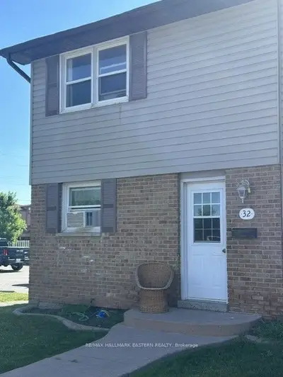 996 Sydenham Road 32, Peterborough, On K9j 7v7