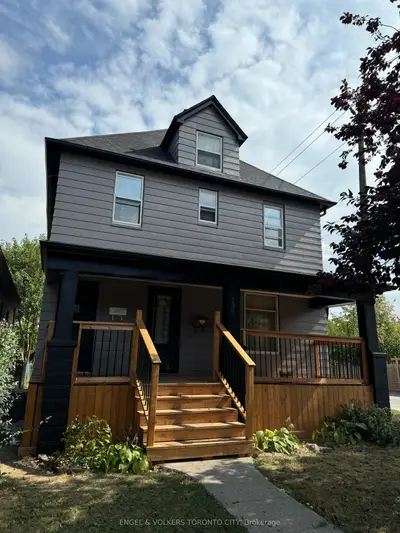 792 Pierre Avenue, Windsor, On N9a 2k5