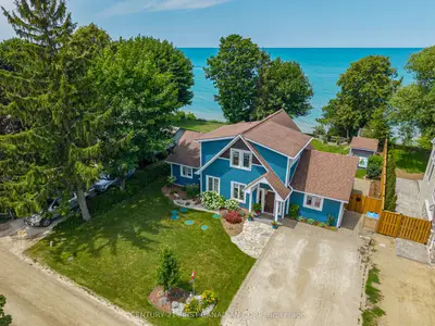 Detached in Bluewater