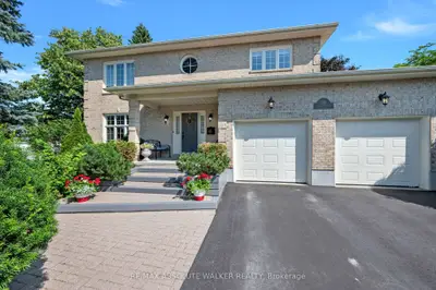 Detached in Stittsville - Munster - Richmond
