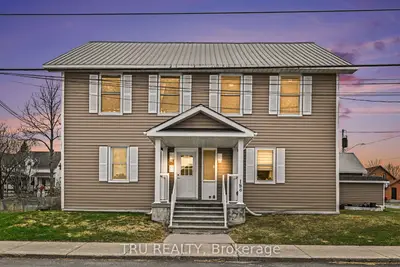 Fourplex in Mississippi Mills