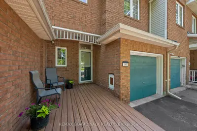 50 Gray Crescent, Kanata, On K2k 3l2