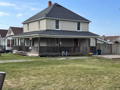 426 Phipps Street, Fort Erie, On L2a 2v9