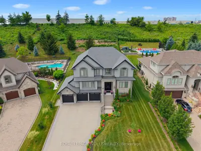 38 River Valley Drive, Kitchener, On N2c 2v6