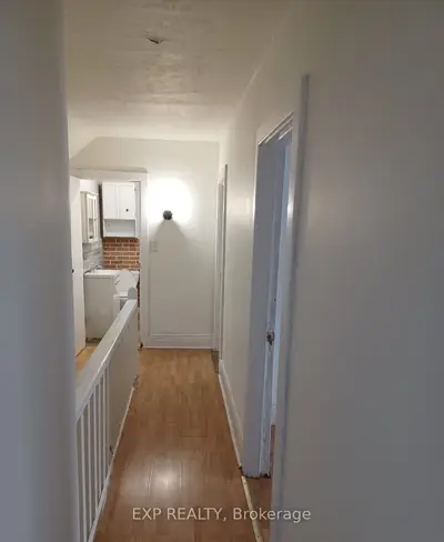 12 Mayflower Avenue, Hamilton, On L8l 2k4