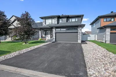 54 Granite Street, Clarence-rockland, On K4k 0h8