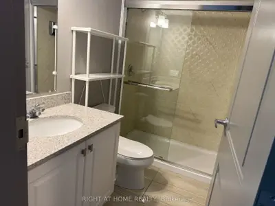 321 Spruce Street 501, Waterloo, On N2l 0g4