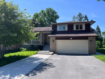 Detached in Kingston