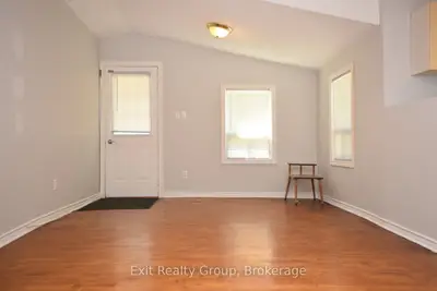 64 George Street, Quinte West, On K8v 1r6