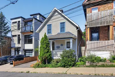 Detached in West Centre Town