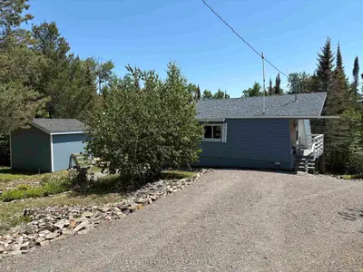Detached in Neebing