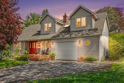 Detached in Mooneys Bay - Carleton Heights and Area