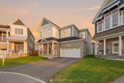 Detached in Stittsville - Munster - Richmond
