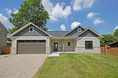193 Catherine Street, North Middlesex, On N0m 2k0