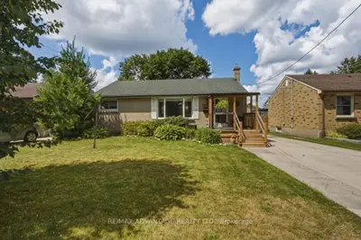 Detached in London East