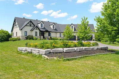 145 Barrdon Road, Carp - Huntley Ward, On K0a 1l0
