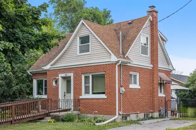Detached in Kitchener